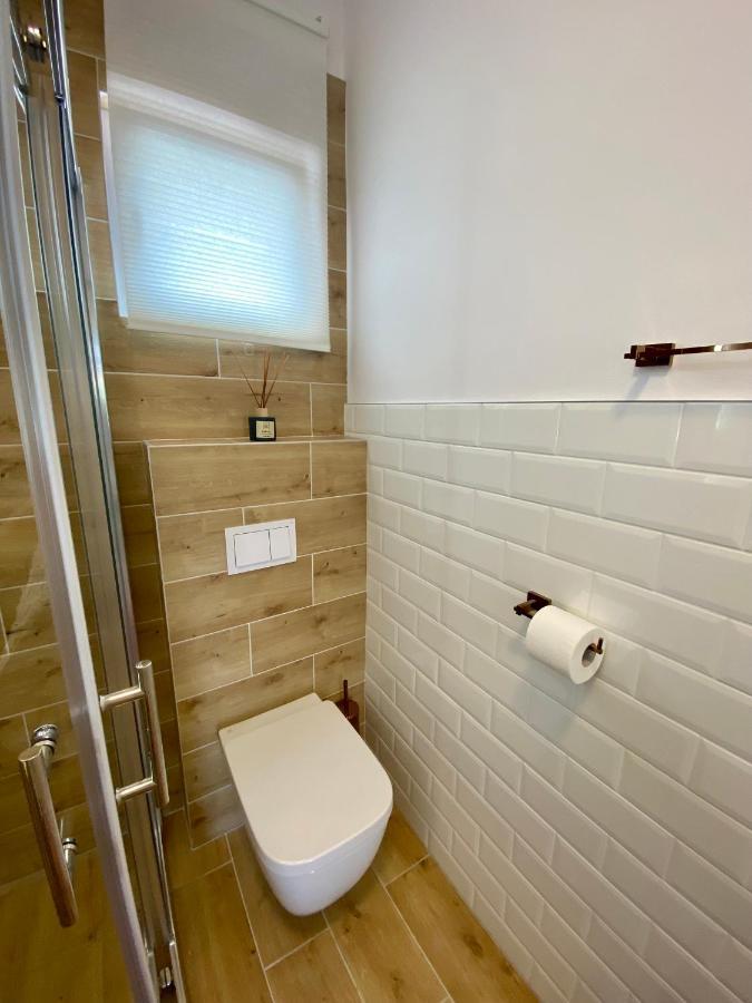 Lumar Holidays And Apartments Preko Exterior foto